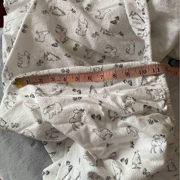 Eddie Bauer White Polar Bear Print full size Bedding Set - Picture 6 of 9